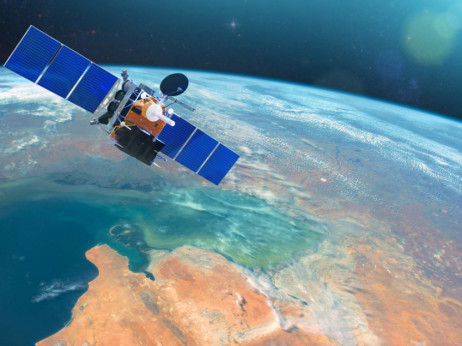 OneWeb dokončal svoje ozvezdje internetnih satelitov