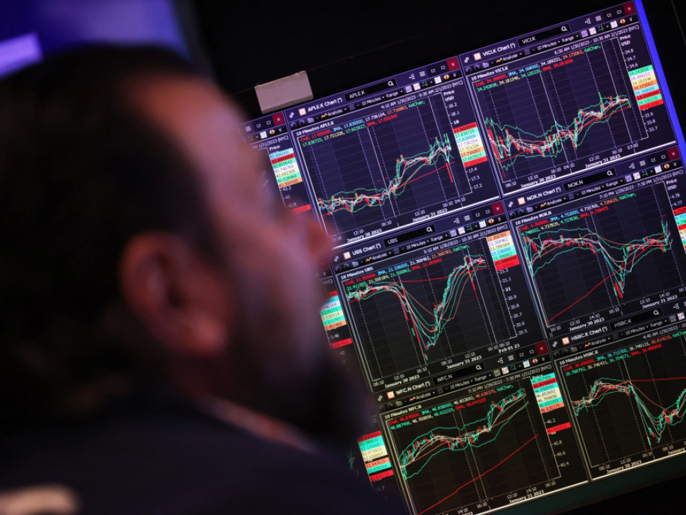 Azijske borze: Kitajci zavetišče poiskali v obveznicah