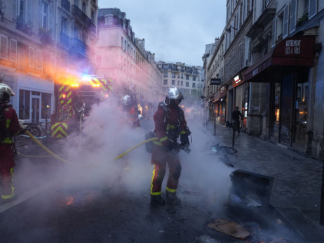 Francoski protestniki vdrli na pariško borzo