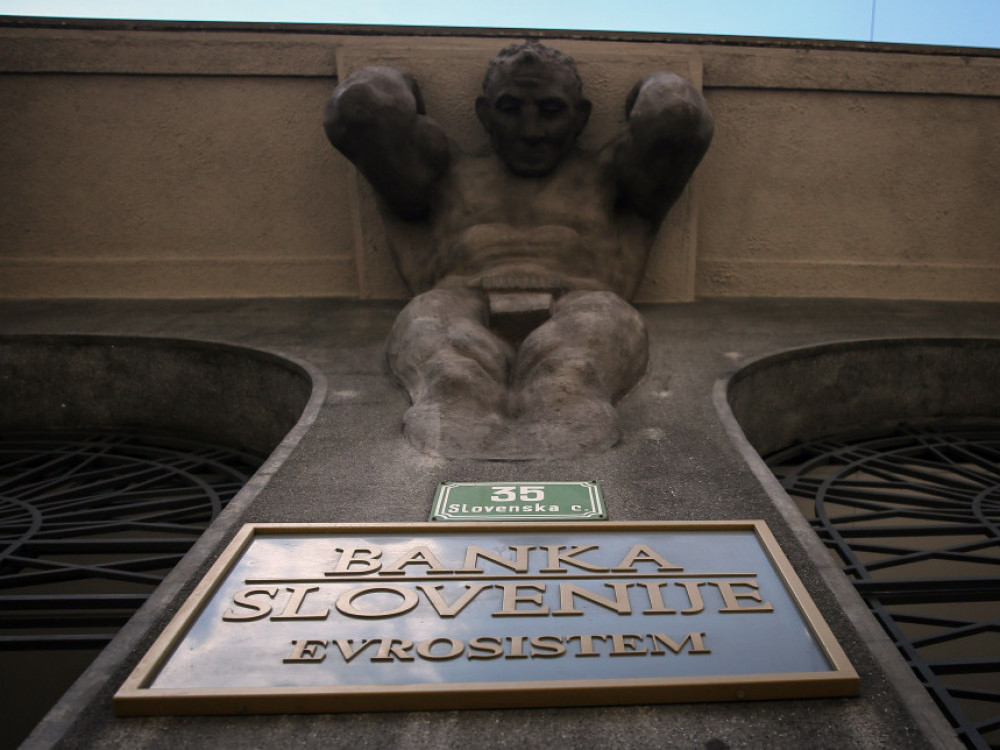 Sedma nebesa slovenskih bank in starokopitna Levica