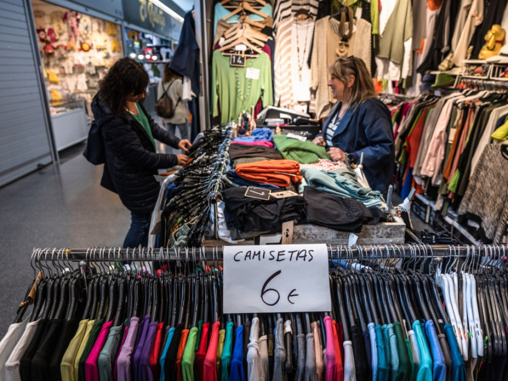 Gospodarsko razpoloženje v EU februarja nepričakovano upadlo