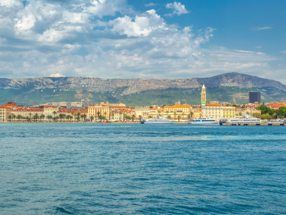Te apartmaje in hiše na hrvaški obali lahko kupite na dražbah