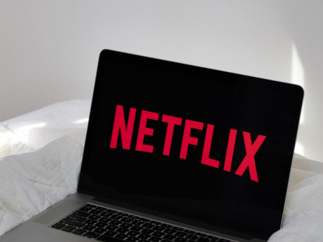 Vlagatelji v Aziji na trnih, Netflix izgubil desetino vrednosti
