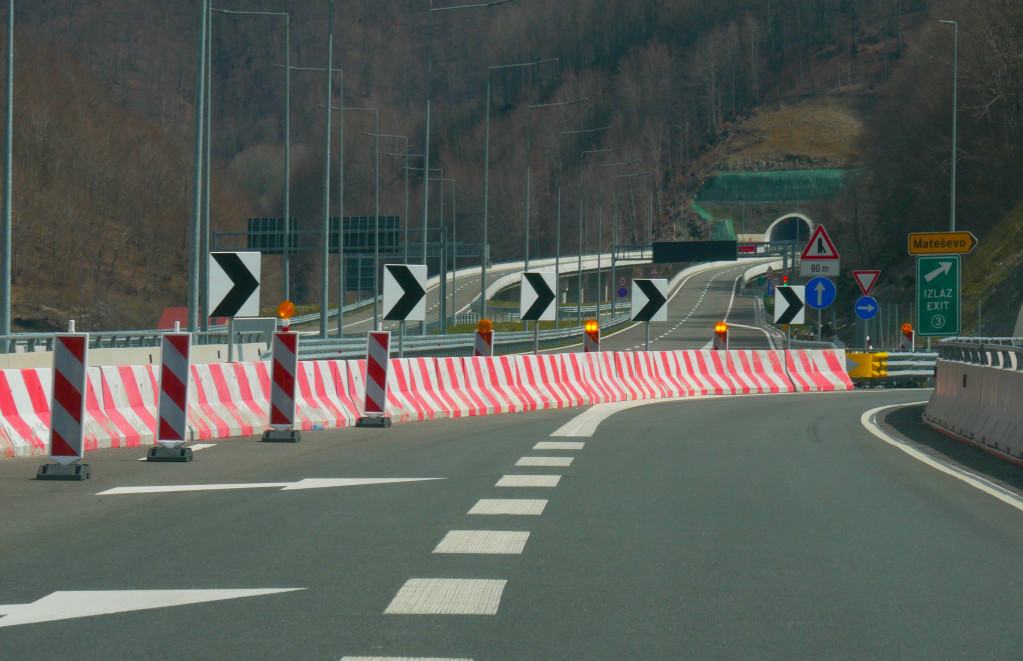 Razcvet turizma na koncu skrivnostne črnogorske avtoceste