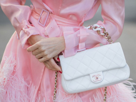 Chanelove torbice za 10 tisoč dolarjev bodo septembra morda še dražje