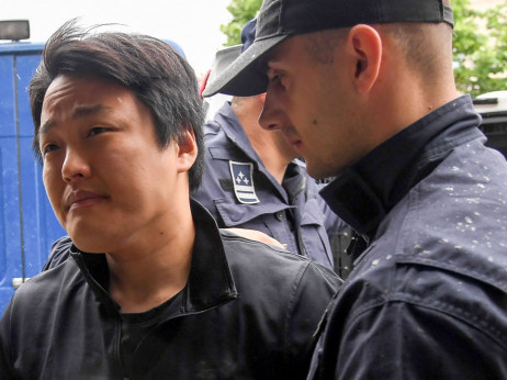 Kriptoubežnik Kwon v Črni gori obsojen na štiri mesece zapora
