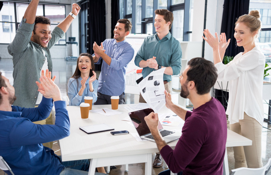Predlogi, kako motivirati ekipno delo na delovnem mestu