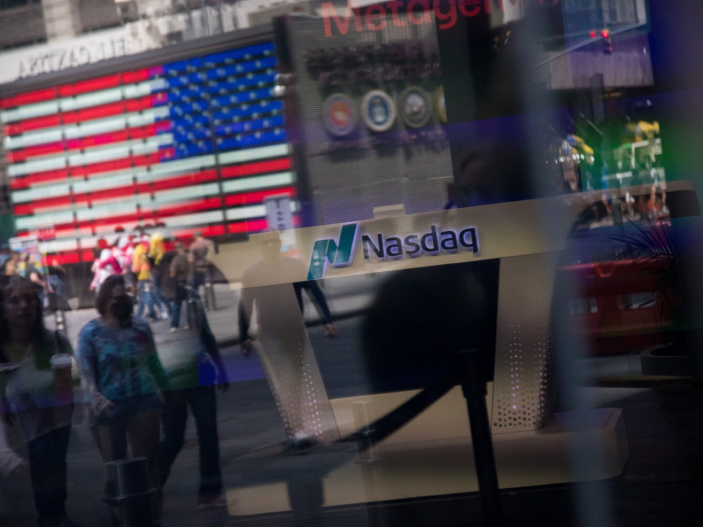 Borzni pregled: Inflacija vse manjša skrb