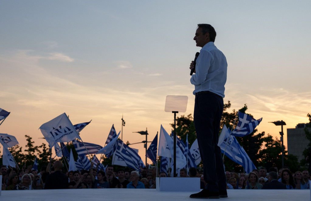 Grki znova na voliščih; Micotakisu se obeta drugi mandat