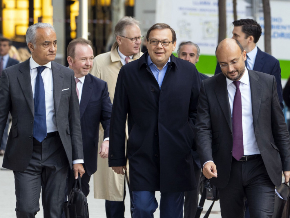 Ruski oligarh Fridman na sodišču o negativnem vplivu sankcij