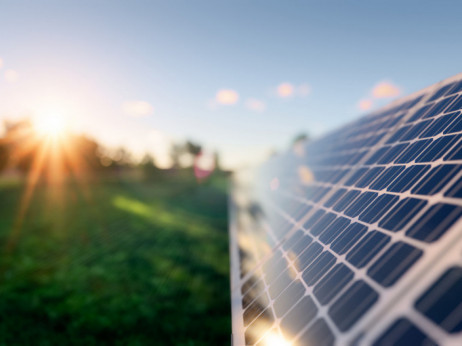 Fotovoltaika ponekod celo obvezna, septembra novi državni milijoni