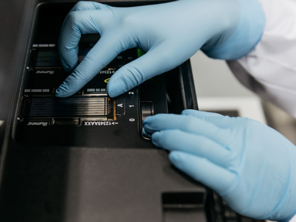 EU družbi Illumina prepovedala prevzem Graila; naložila visoko kazen