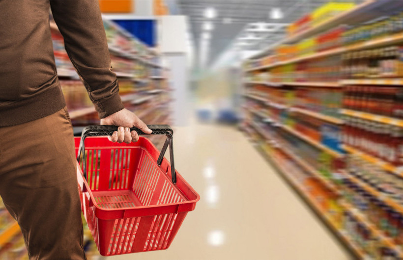 Jedrna inflacija v ZDA z minimalno rastjo