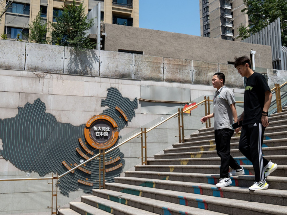 Borzni pregled: Alarmi zvonijo, Kitajska pa sanja stoletni sen