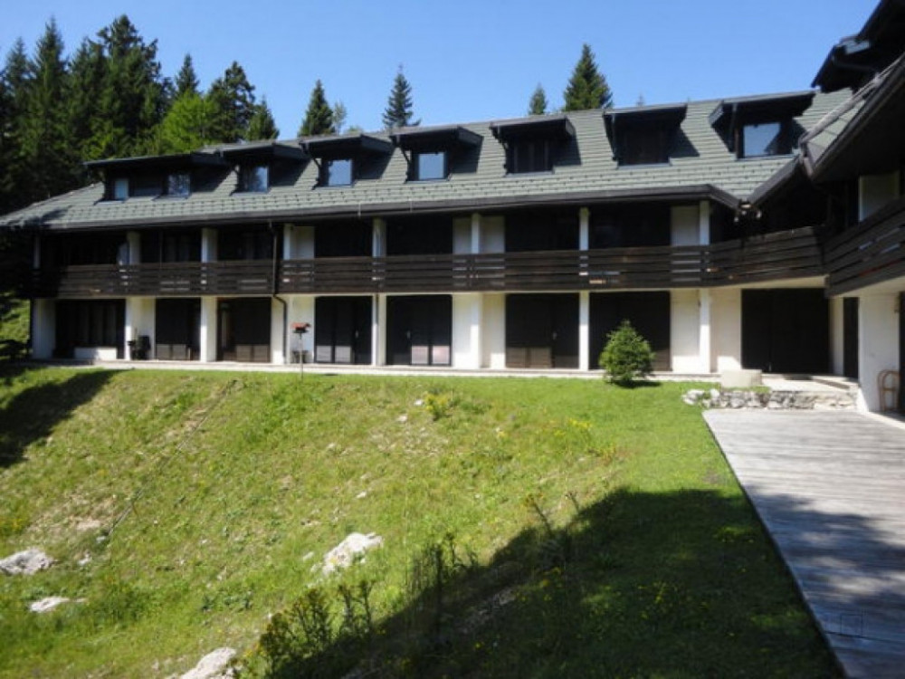 Pridih po nostalgiji in nižje cene: Za 'sindikalne apartmaje' veliko zanimanja