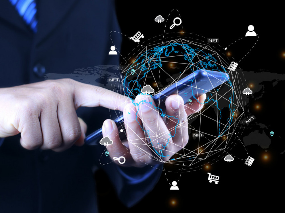 Analiza: Močna konkurenca in velika vlaganja v telekomunikacijskem sektorju