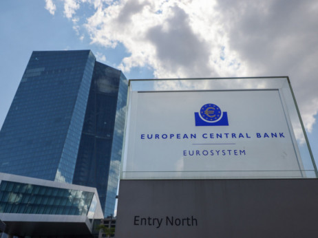 Zgodbe dneva: Zgodovinska odločitev ECB in opotekanje Nemčije