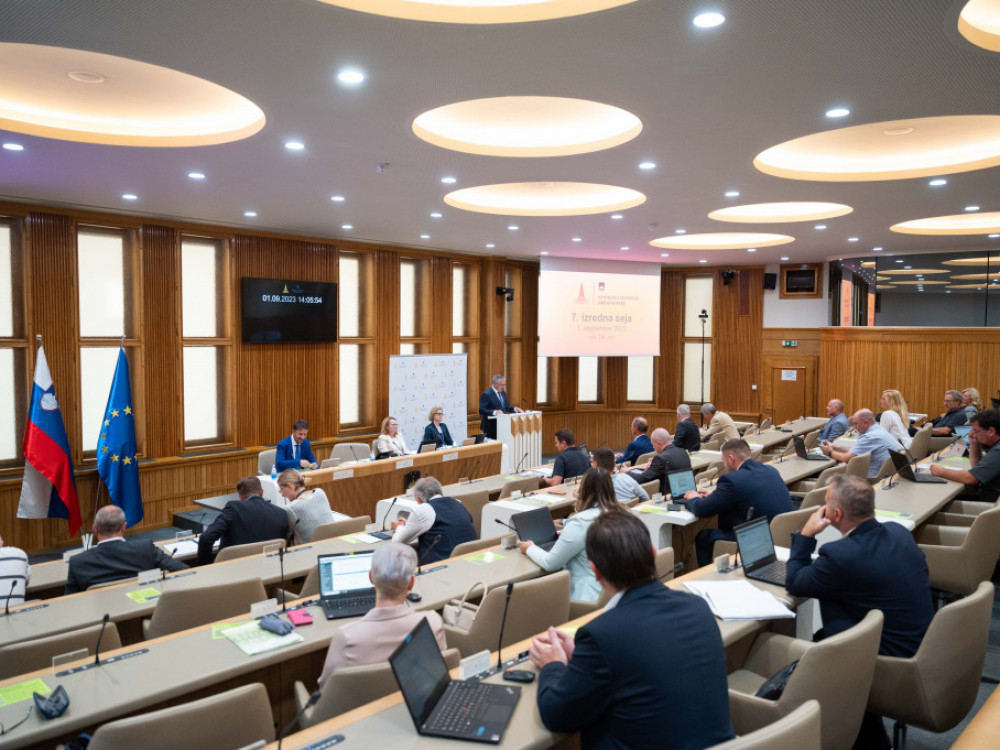 Državni svetniki prižgali rdečo luč spremembam zakona o delovnih razmerjih