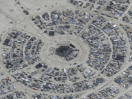 Izredne razmere na razvpitem festivalu Burning Man v Nevadi