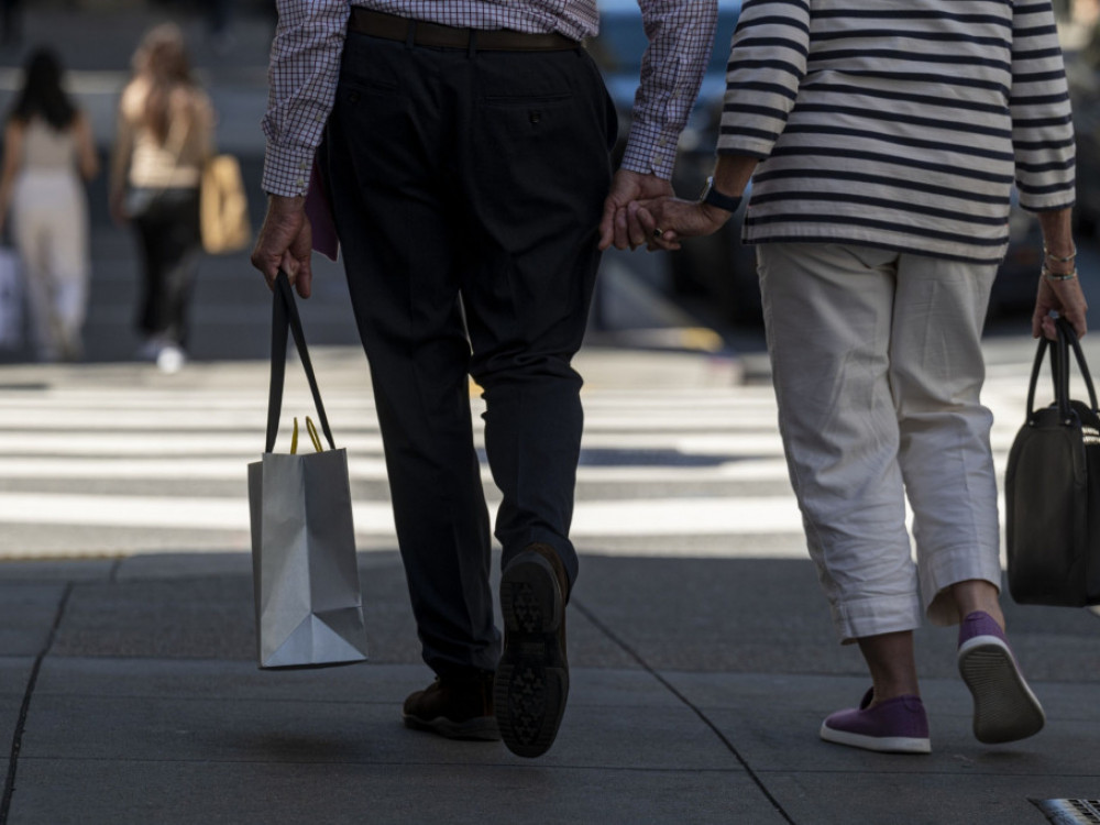 Maloprodaja v ZDA nepričakovano navzgor