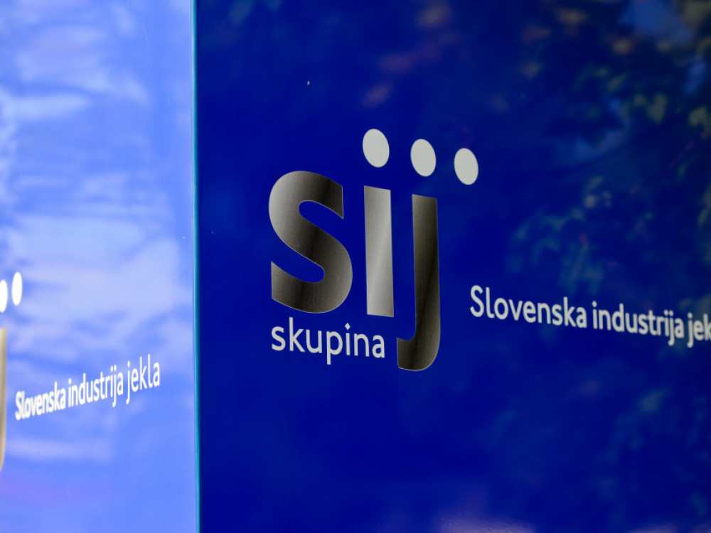 SIJ v rdečih številkah, banke zagotovile milijone evrov