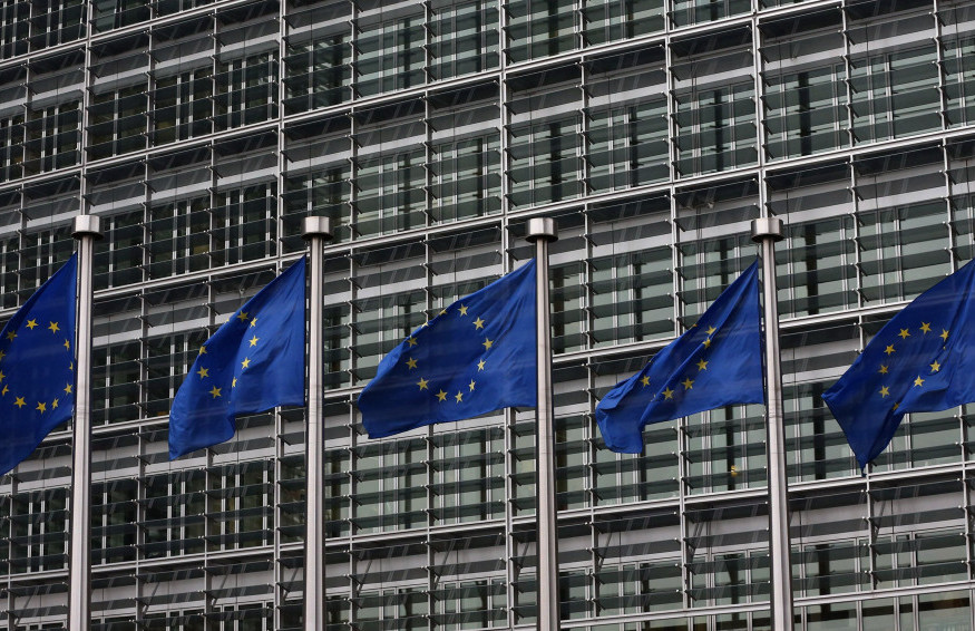 Eurostat v tretje poslabšal oceno gospodarske rasti EU ob koncu leta