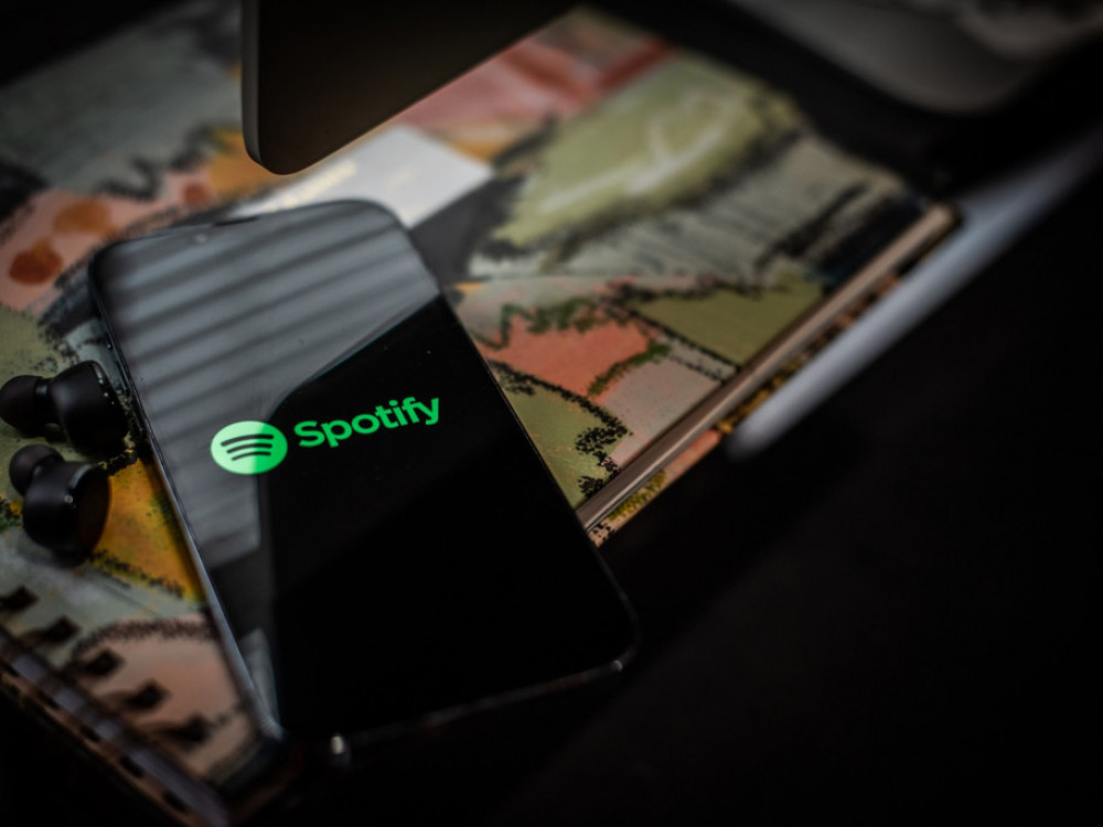 Kljub obetavnim napovedim Spotify s kadrovskim usločevanjem