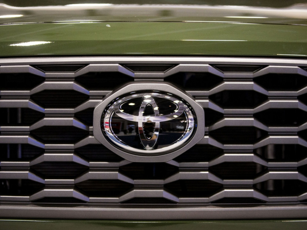 Težki dnevi za Toyoto; v ZDA odpoklic milijona vozil, Daihatsu ustavil dobave