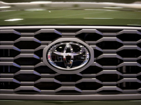 Težki dnevi za Toyoto; v ZDA odpoklic milijona vozil, Daihatsu ustavil dobave