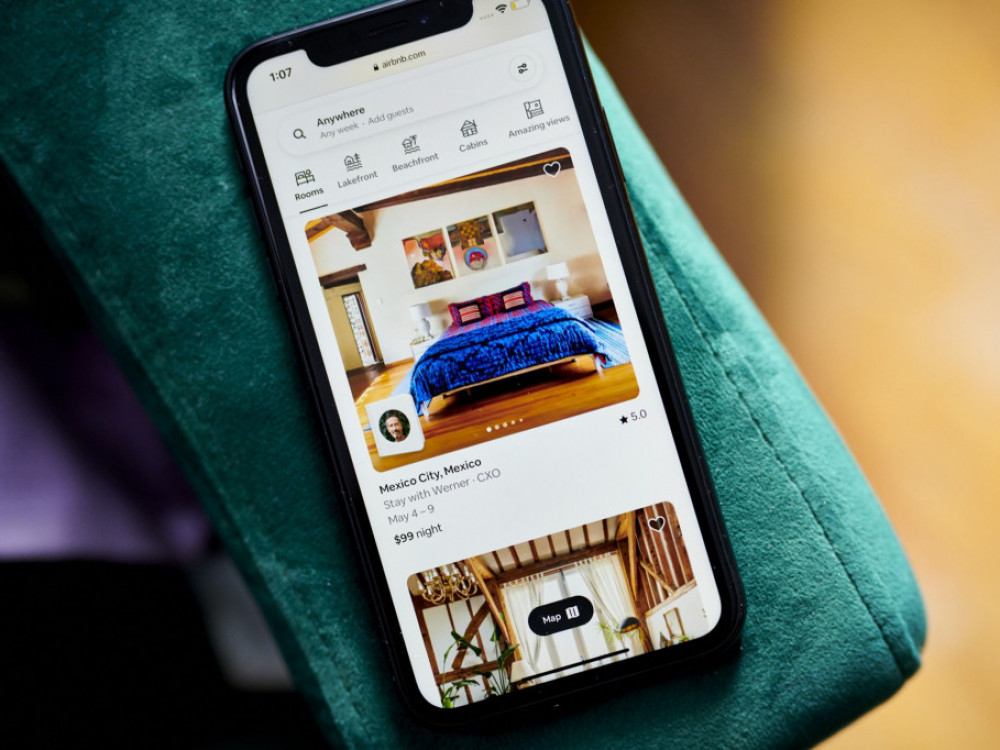 V Bruslju potrdili uredbo za večjo preglednost kratkoročnega najema