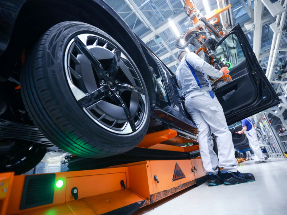 Cene industrijskih proizvodov pri proizvajalcih nekoliko upadle