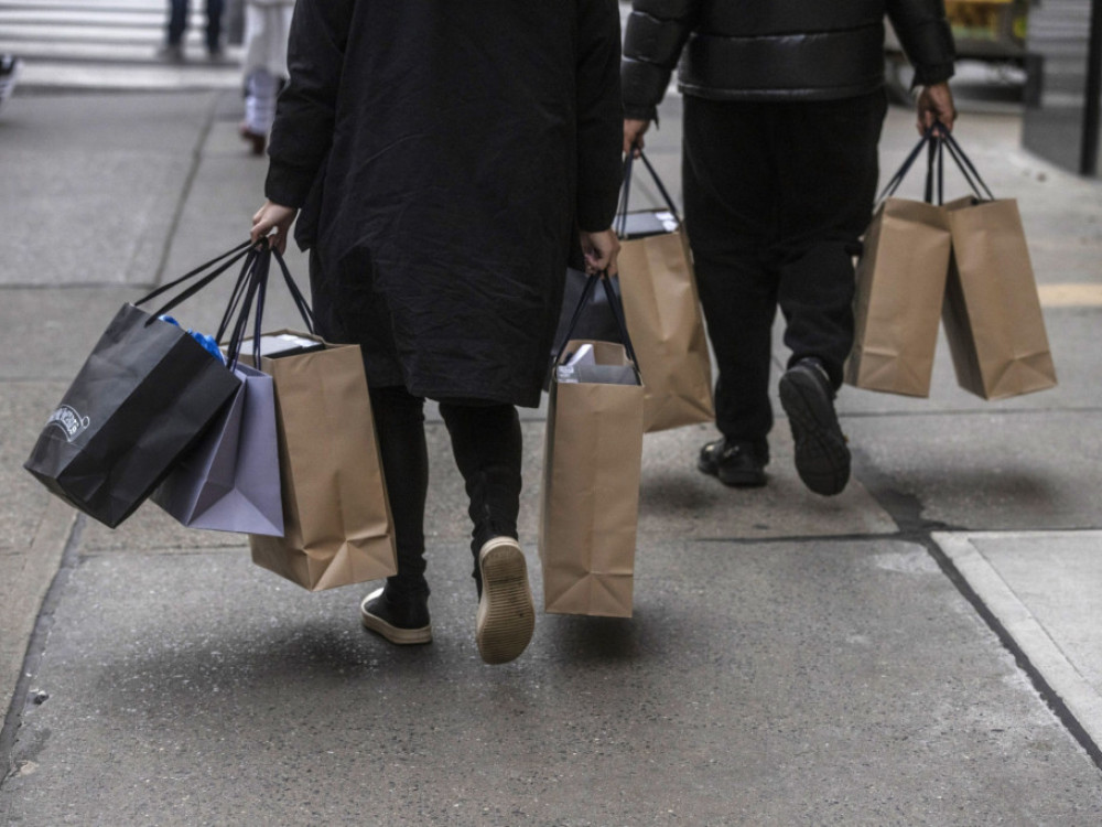 Ameriška inflacija v oktobru razveselila Fed