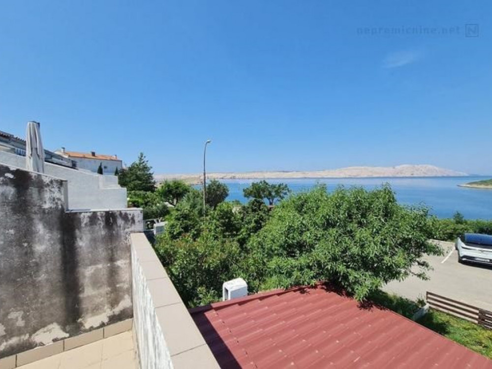 Država decembra na dražbi prodaja tri apartmaje