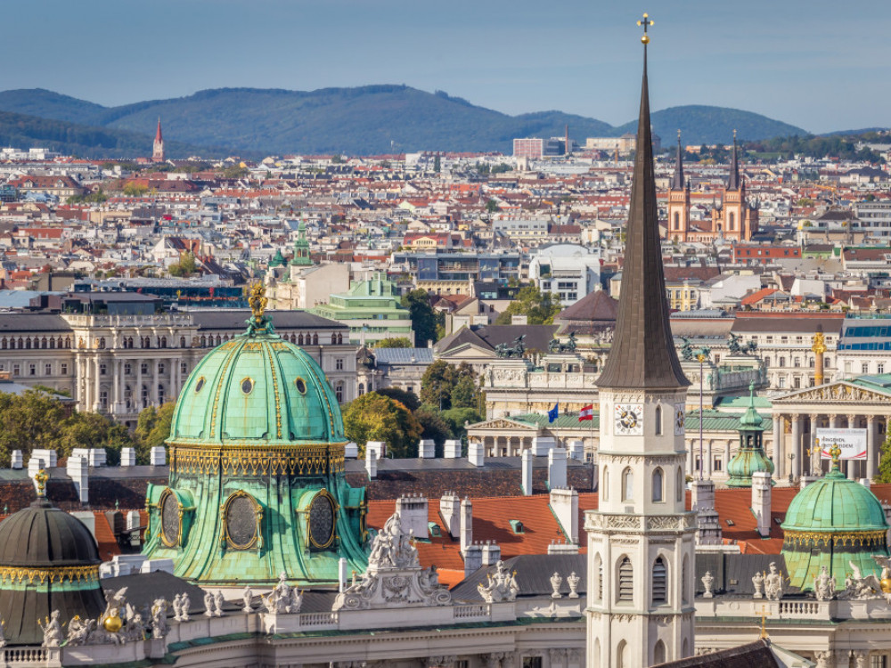 Dunaj močno omejil kratkoročno oddajanje prek Airbnb. Kako bo pri nas?