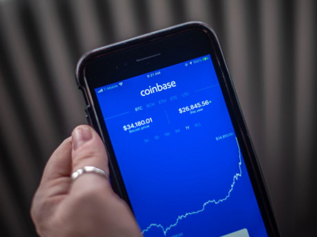 Kriptomenjalnica Coinbase z več prihodkov, a manj dobička