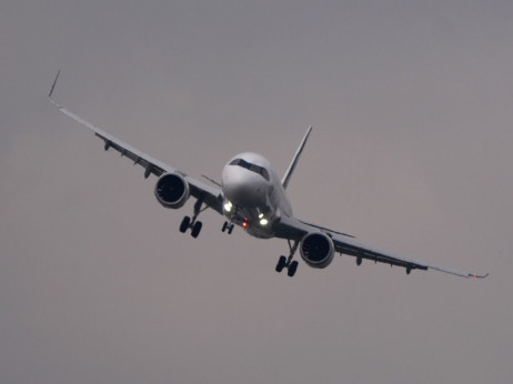 Airbus kljub turbulencam povišal napoved povpraševanja po letalih