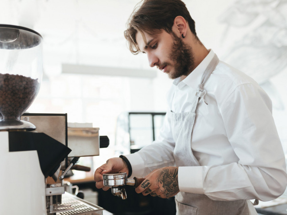 Analiza BBA: Turizem je glavno gonilo inflacije v regiji