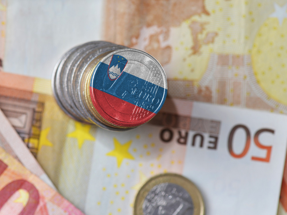 OECD znižal napoved rasti za Slovenijo