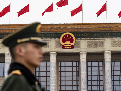 Kitajska na razpotju: Kaj Xi Jinping na zasedanju leta sporoča vlagateljem?