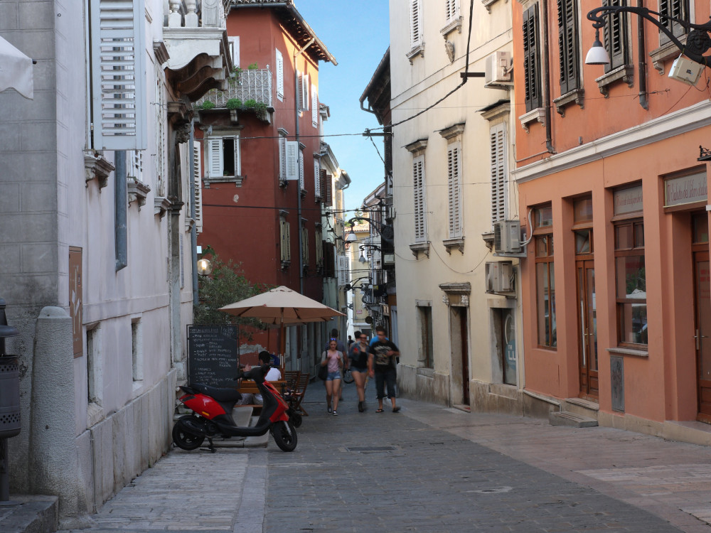 Nepremičnine: Kaj in za koliko se je na Obali prodalo januarja?