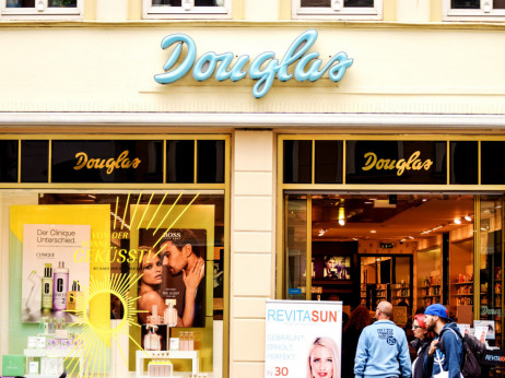 Nemška parfumska veriga Douglas bo šla na borzo