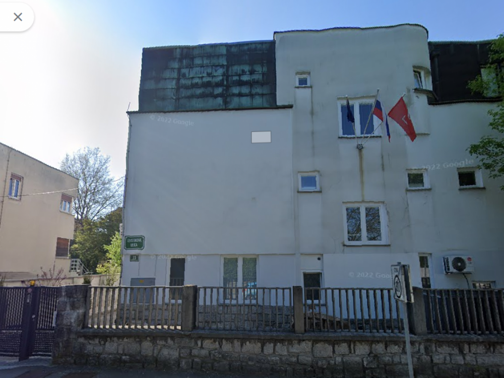 SD že prodaja vilo na Levstikovi