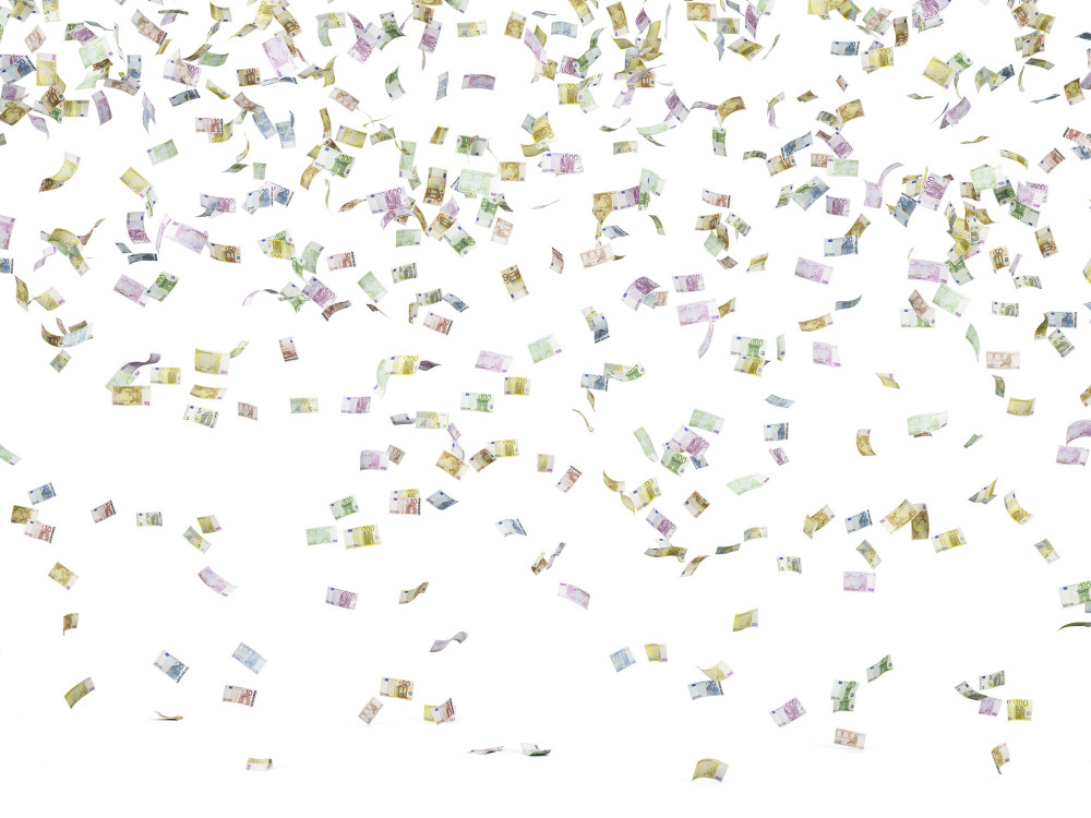 TOP 5 novic za začetek dneva: Dobički bank še naprej veliki