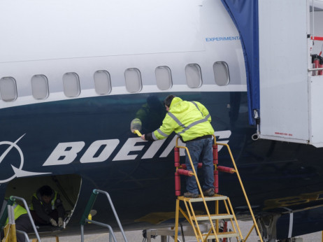 Boeing s 36-odstotnim upadom dobav letal