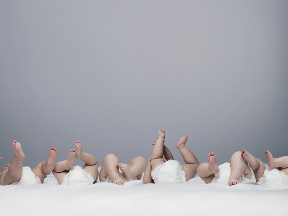 Bogati se spet odločajo za več otrok