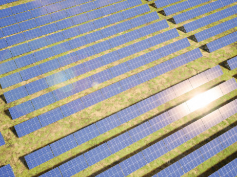 Poročilo o fotovoltaiki: 'Svet je resnično vstopil v solarno dobo'