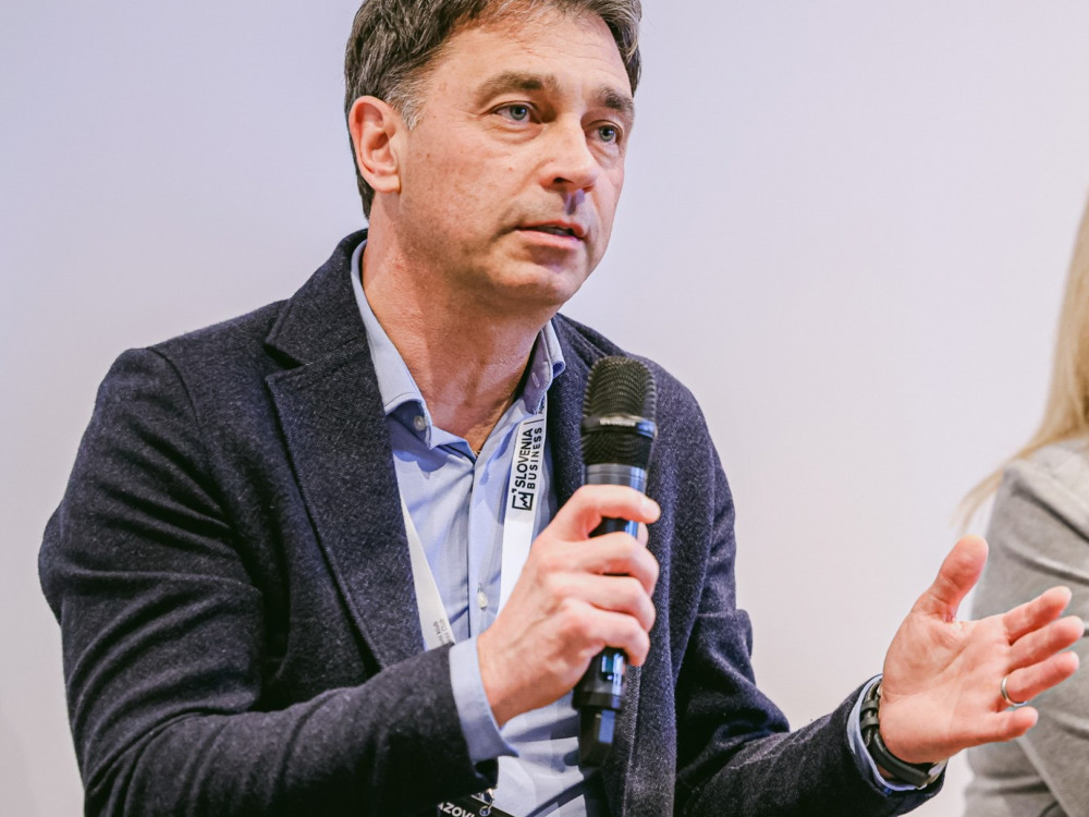 Mitja Trampuž: Tudi avtoprevozniki naj uporabijo umetno inteligenco