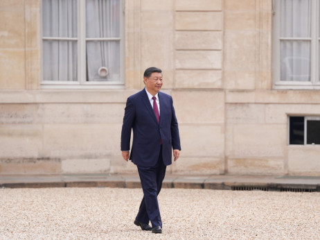 TOP 5 novic za začetek dneva: Četrtletni rezultati NLB in Xi Jinping v Srbiji