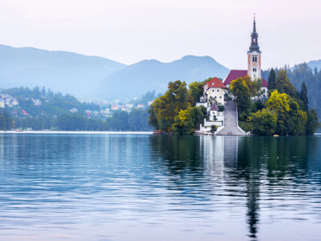 Slovenija v prvem trimesečju z najvišjim padcem cen nepremičnin v EU