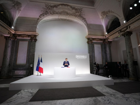 Kakšne naložbene priložnosti prinaša francoska kriza?